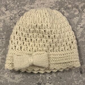 Cozy Cream Knit Beanie